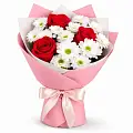 Розы с хризантемами Розы с хризантемами